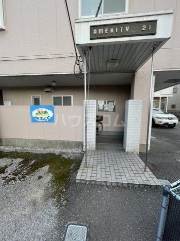 25/30 エントランス