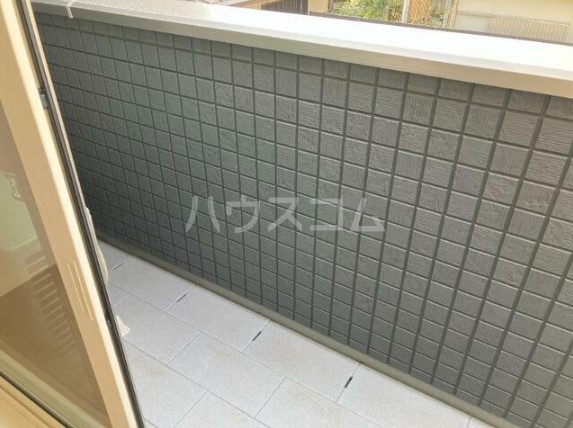 13/23 バルコニー