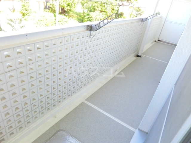 16/28 バルコニー