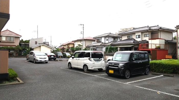 22/29 駐車場