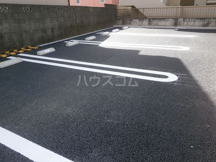 26/30 駐車場
