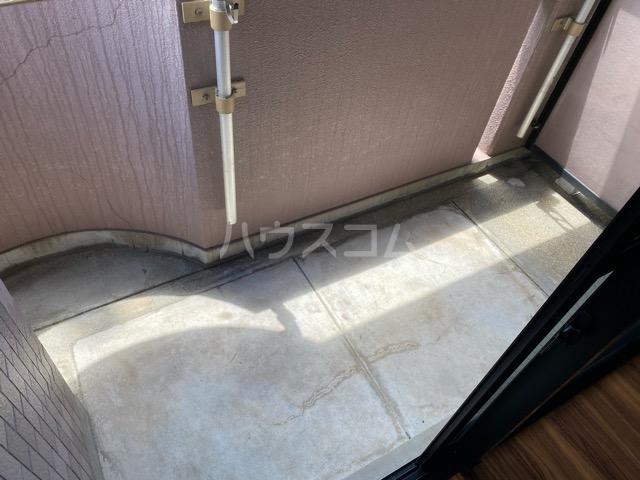 18/26 バルコニー