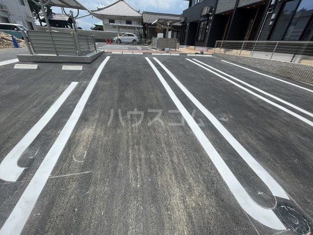 17/28 駐車場