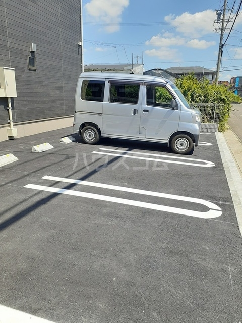 16/22 駐車場