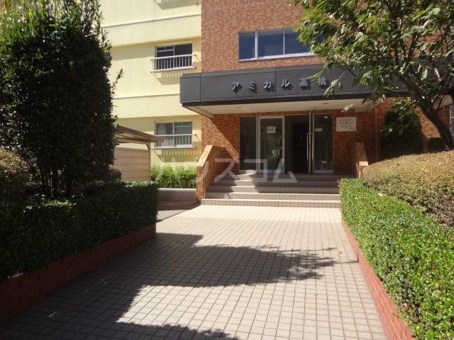 29/30 エントランス