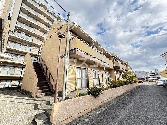2/30 外観