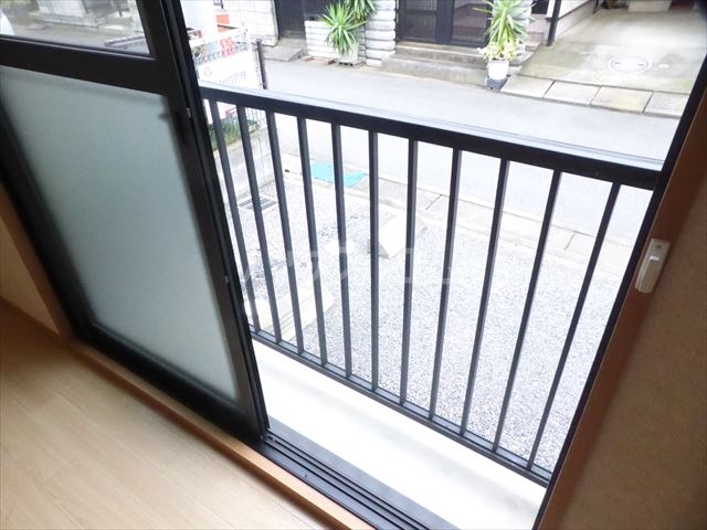13/25 バルコニー
