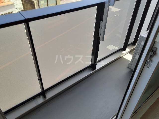 23/30 バルコニー