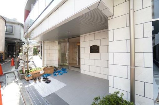 14/24 エントランス