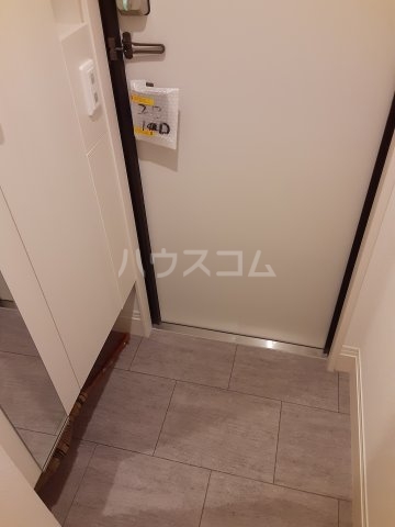 14/30 玄関