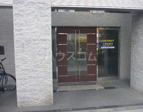 15/24 エントランス