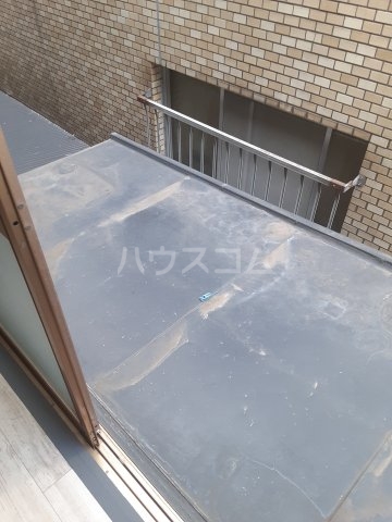 18/30 バルコニー