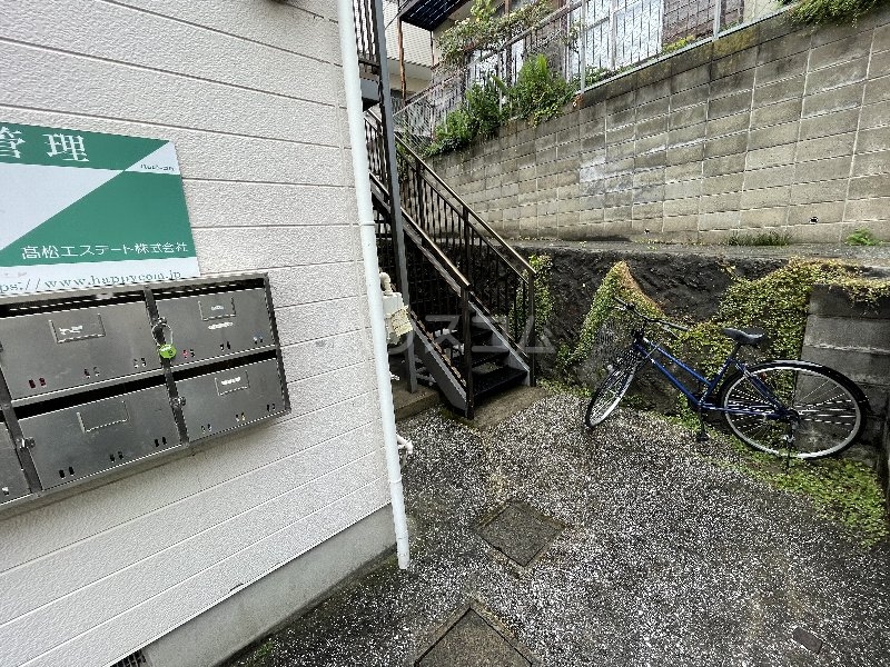 21/24 エントランス