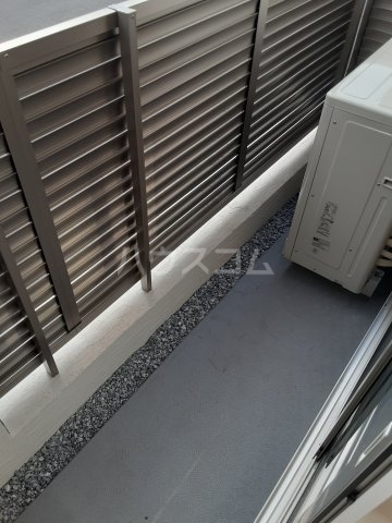 17/28 バルコニー