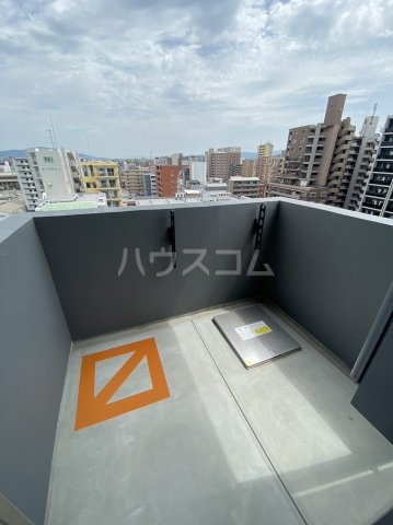 23/30 バルコニー