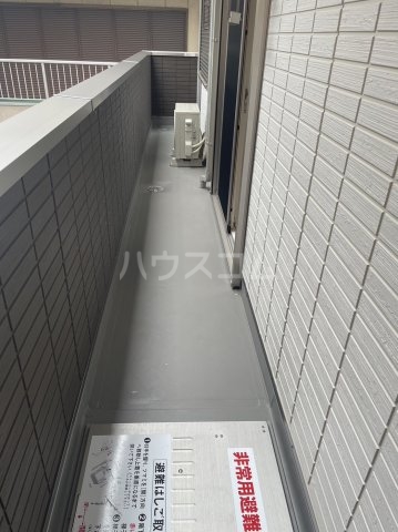 23/30 バルコニー