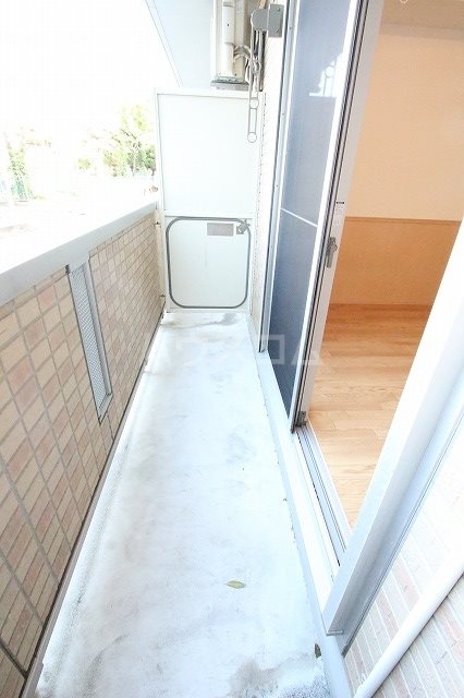 15/28 バルコニー