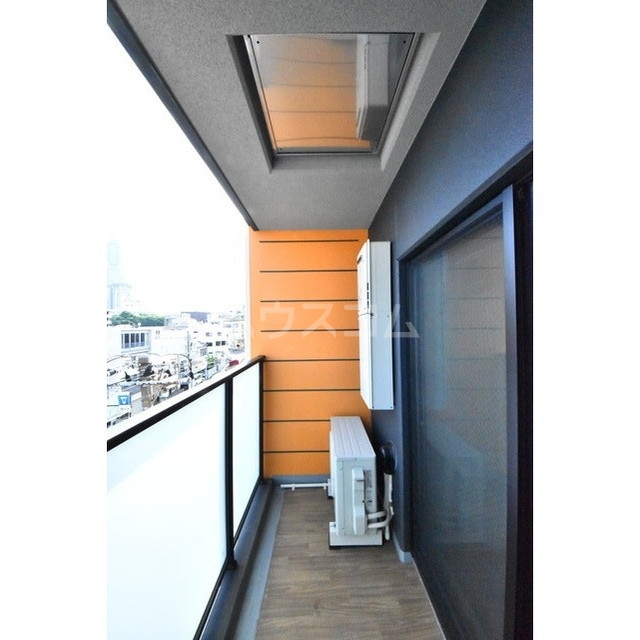 13/21 バルコニー