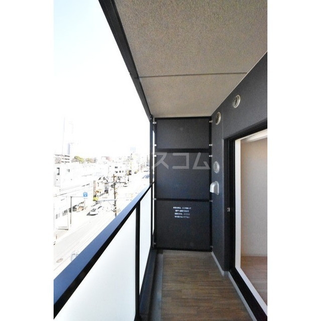 15/21 バルコニー