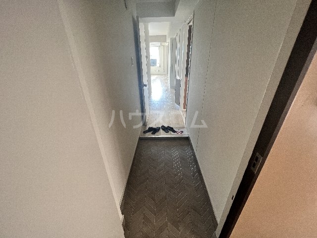 13/30 玄関