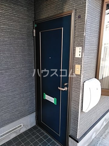 14/20 エントランス