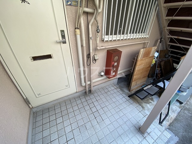 29/30 エントランス