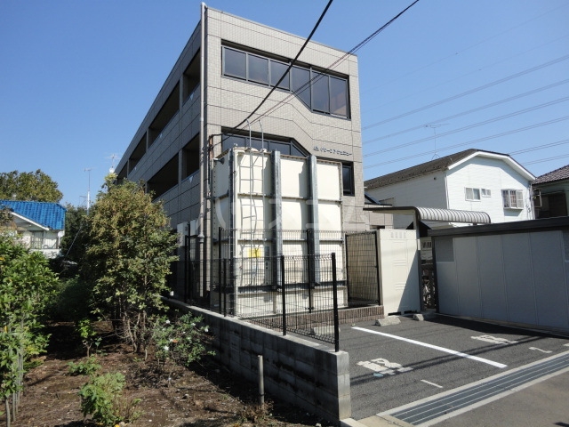 3/3 駐車場