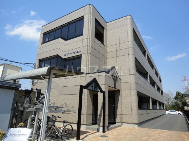 2/3 エントランス