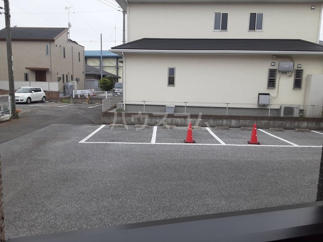 2/10 駐車場