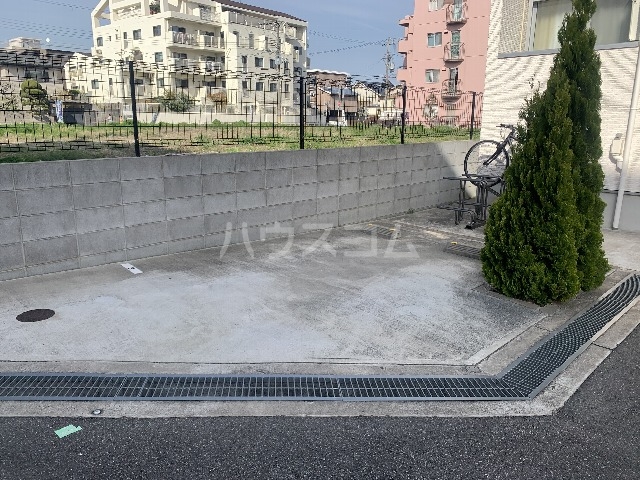 24/30 駐車場