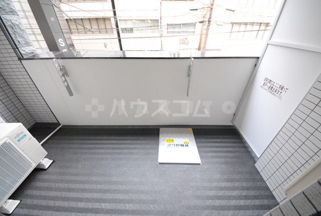 18/30 バルコニー