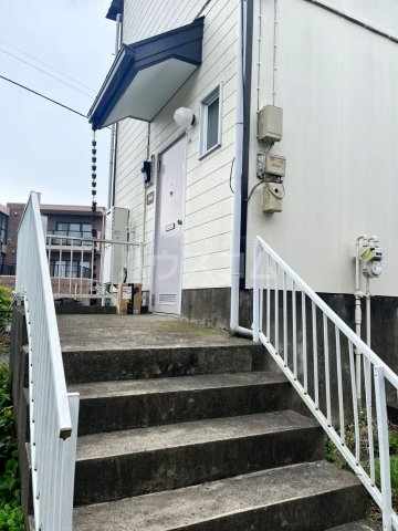 28/29 エントランス