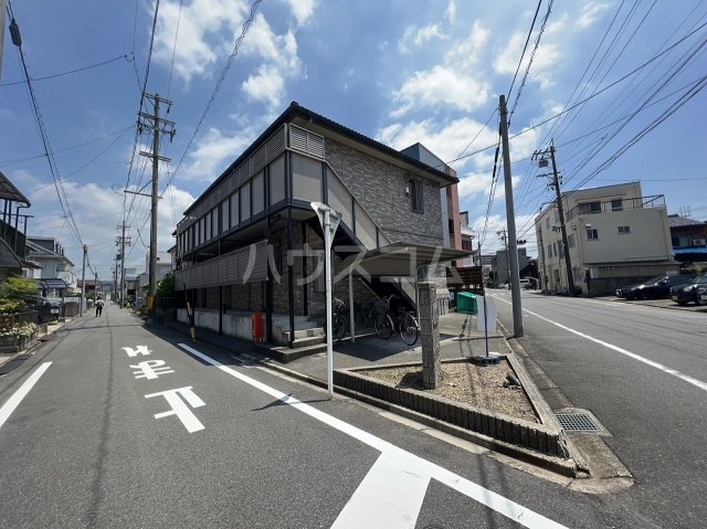 2/30 外観
