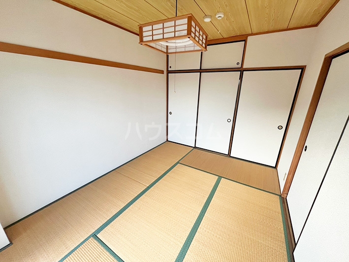 寝室