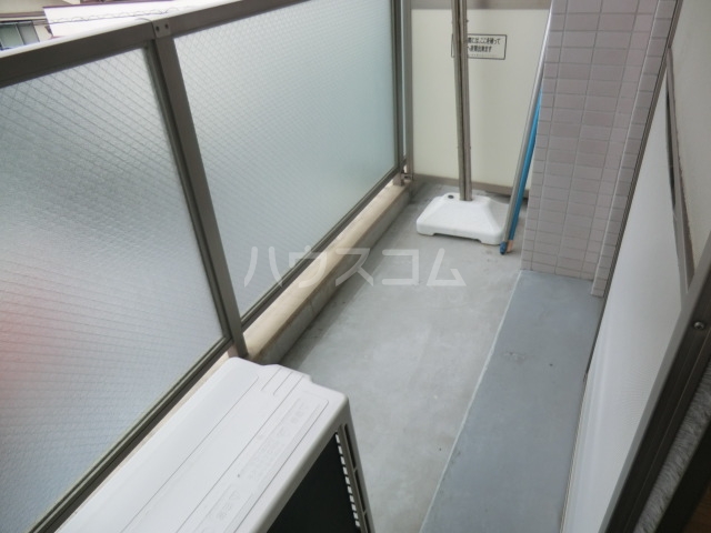 16/28 バルコニー