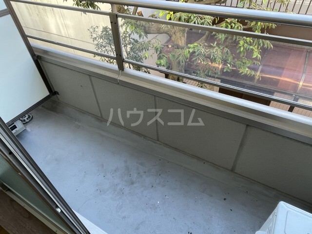 13/22 バルコニー