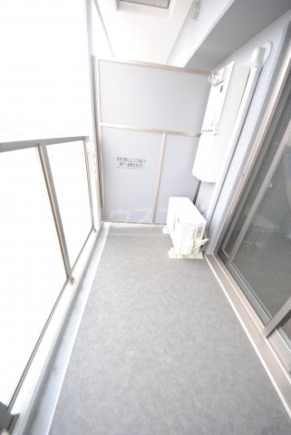 20/30 バルコニー