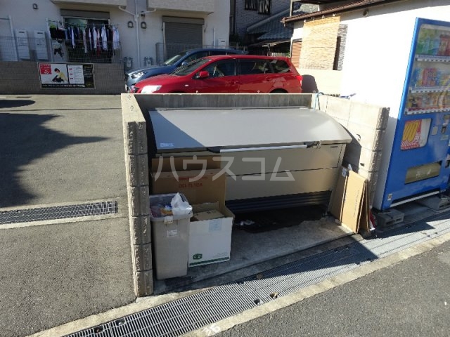 15/25 エントランス