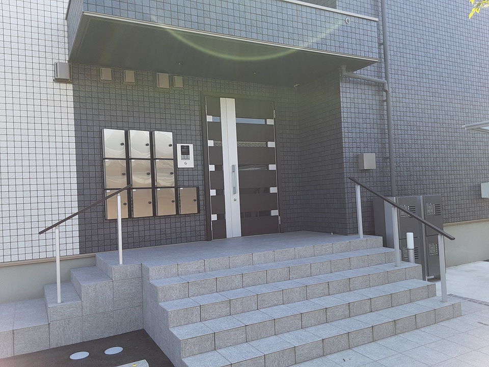 29/30 エントランス