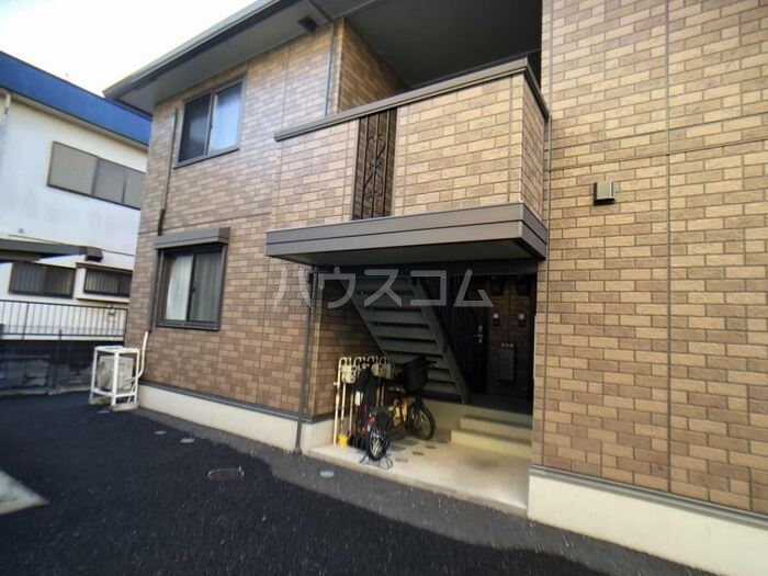 15/26 エントランス