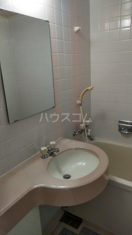 13/30 洗面