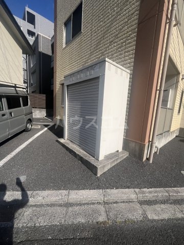 28/30 駐車場
