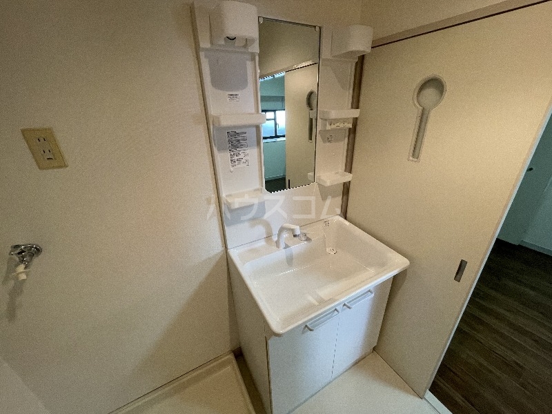 16/30 洗面