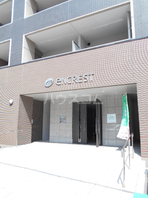 22/30 エントランス