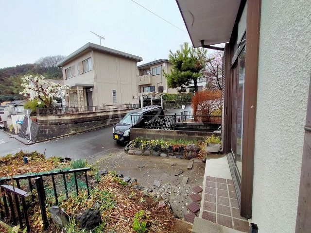 28/30 駐車場