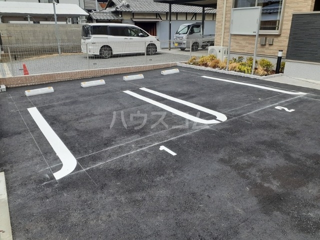 14/20 駐車場