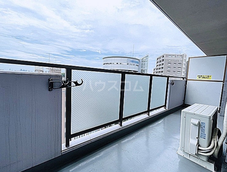 20/30 バルコニー