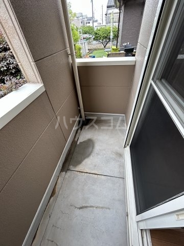 19/25 バルコニー