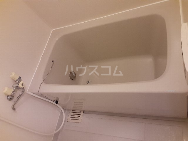 14/30 浴室