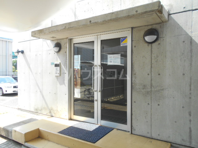 29/30 エントランス